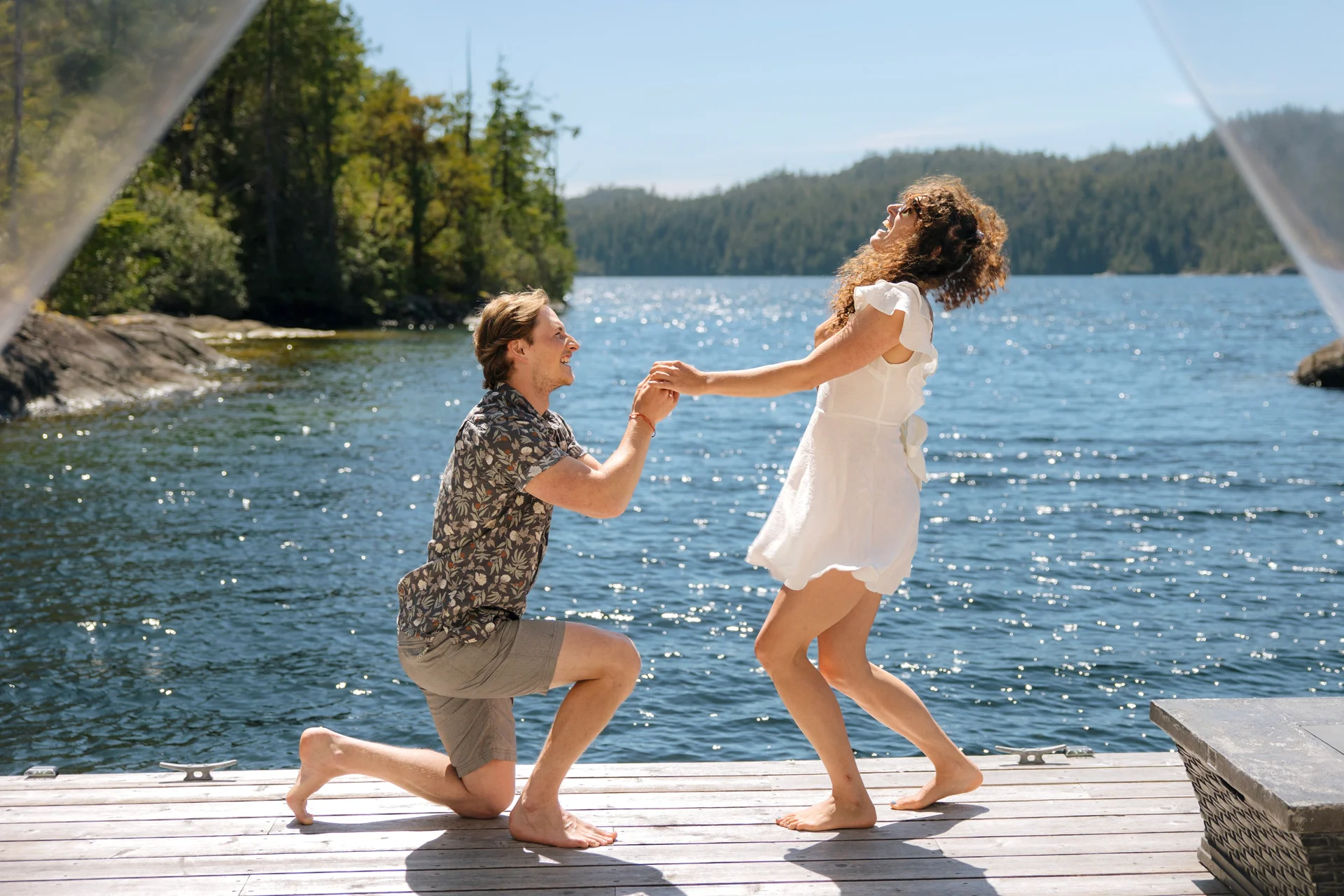 Luxury floating glamping tent in a secluded Tofino wilderness cove - 1
